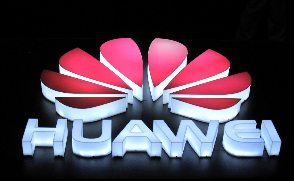El Ministerio de Defensa español, bloquea a Huawei por supuesto espionaje