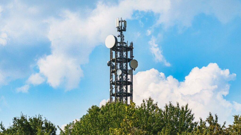 La facturación minorista de las telecos creció apenas un 0,3% en 2021