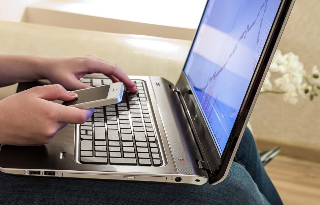 Si tienes un accidente mientras teletrabajas cuenta como accidente laboral