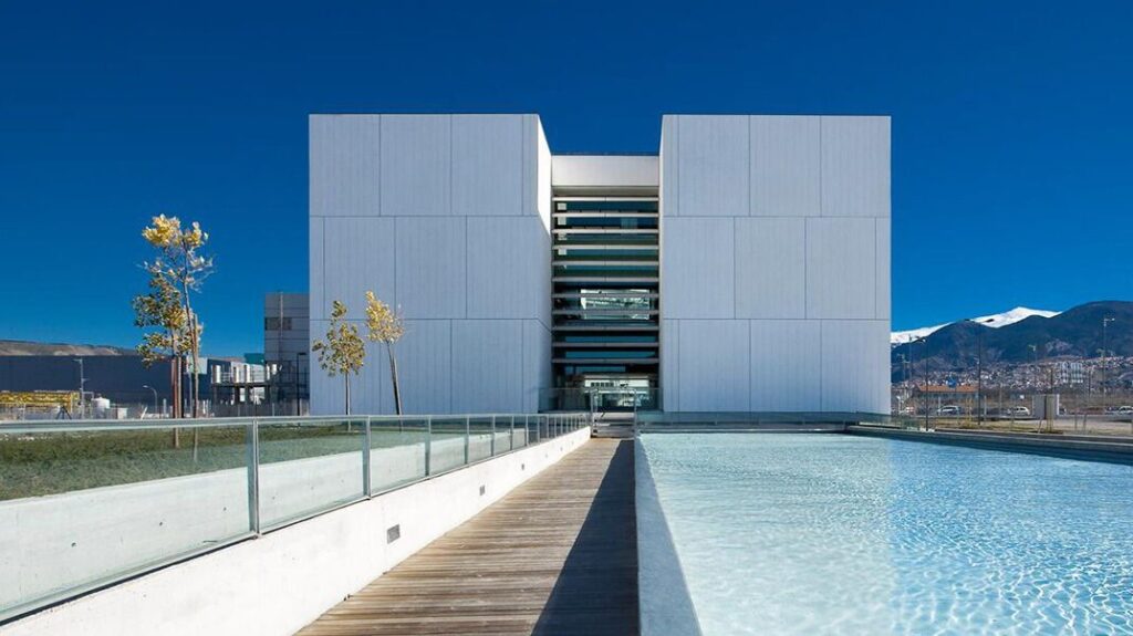 Minsait lanza RAIL, su propuesta para llevar IA a las empresas de forma etica