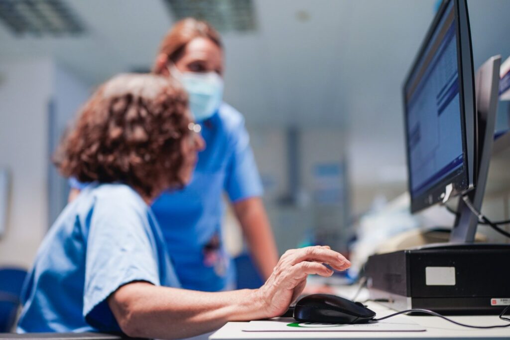 La inteligencia artificial generativa podría acelerar el diagnóstico de enfermedades "raras"