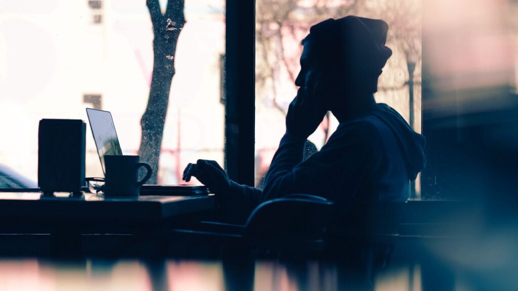 Ocho de cada diez españoles se conectan diariamente a Internet