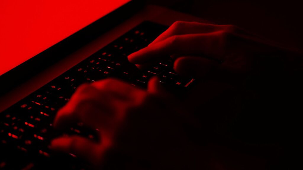 Por qué hay grupos de ciberdelincuentes atribuyéndose el apagón en la Península Ibérica