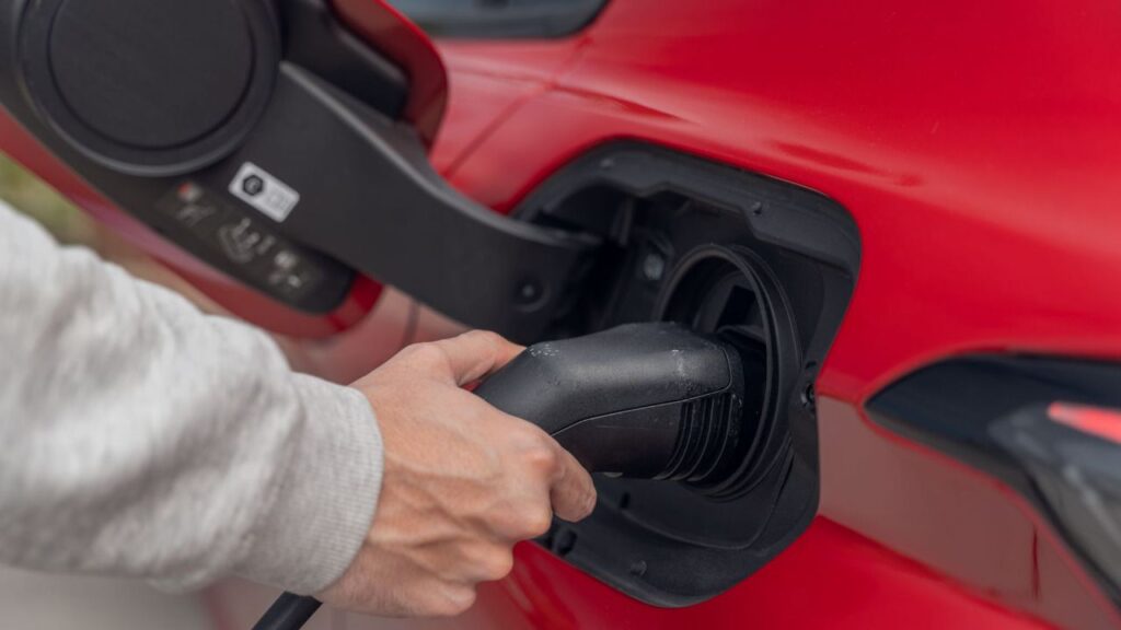 Peugeot 308 Hybrid Zonamovilidad