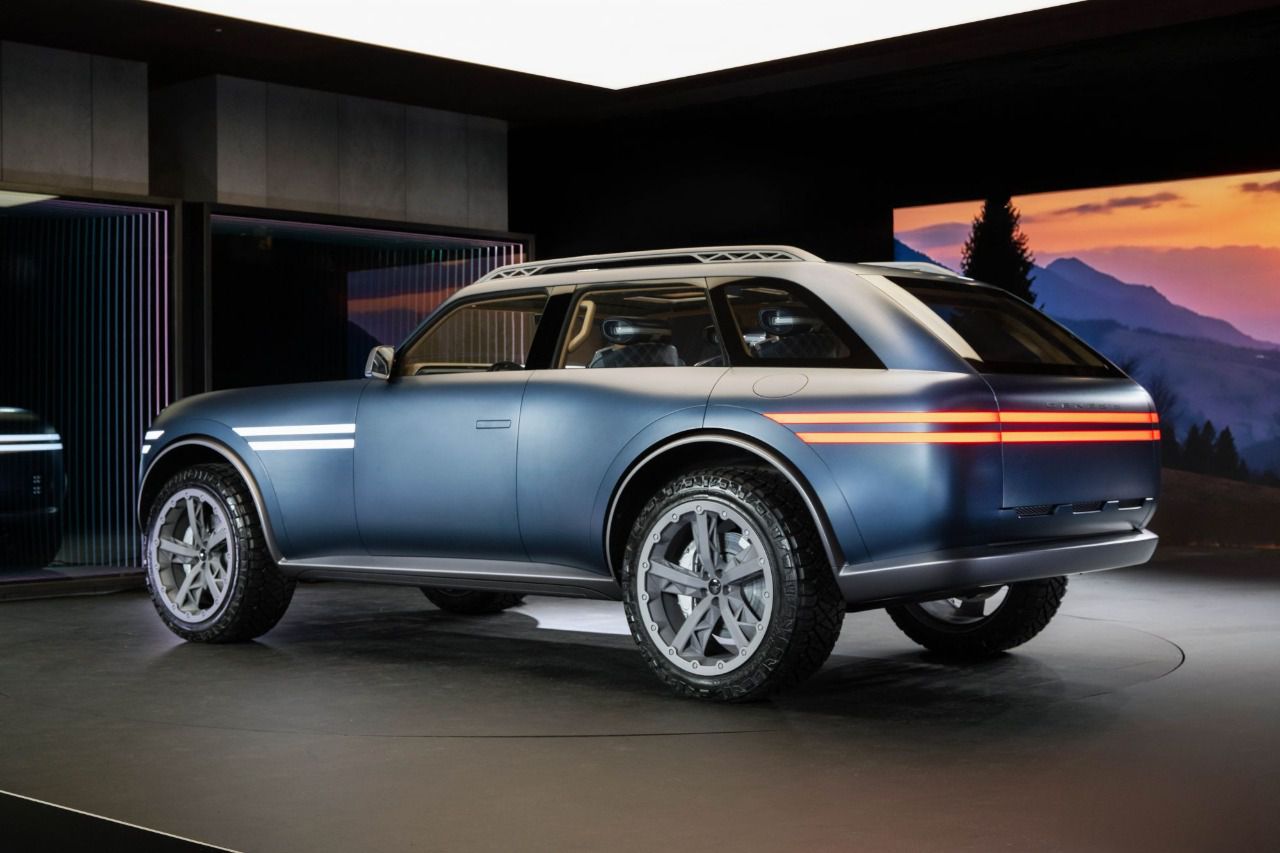 Lateral-Trasera del Genesis X Gran Equator