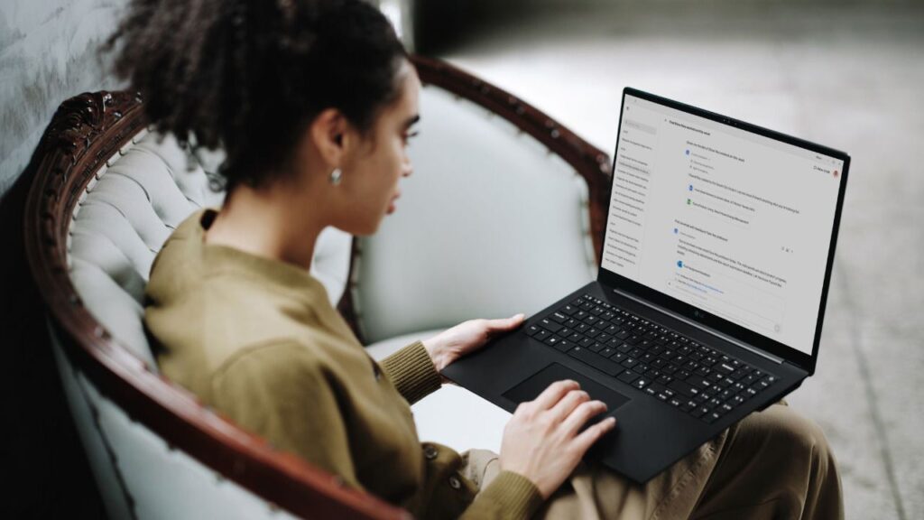 LG refuerza su gama de portátiles con IA híbrida y mayor autonomía