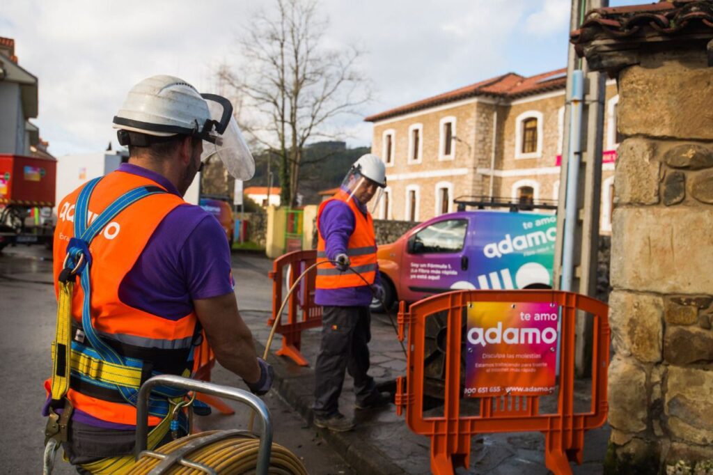 Adamo alcanza los 2,7 millones de hogares conectados en España