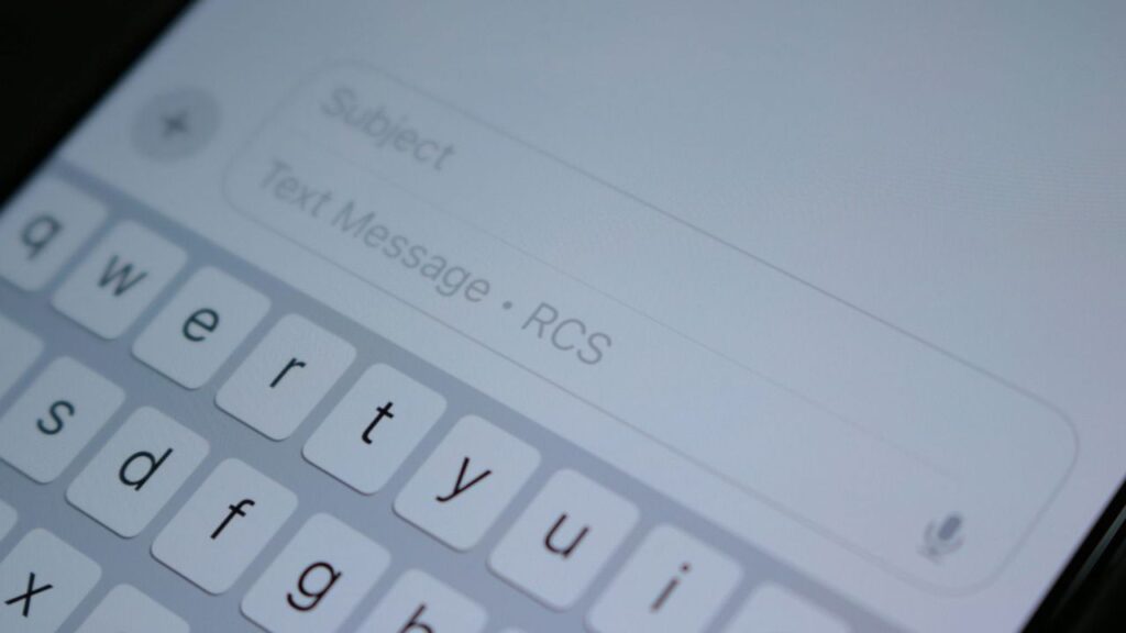 Vodafone lanza mensajería RCS con sistema antifraude para empresas