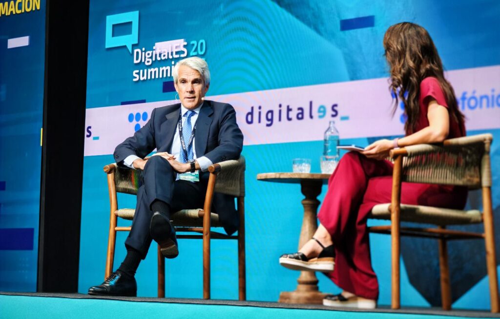 Telefónica retrasa su nuevo plan estratégico y no se presentará hasta noviembre