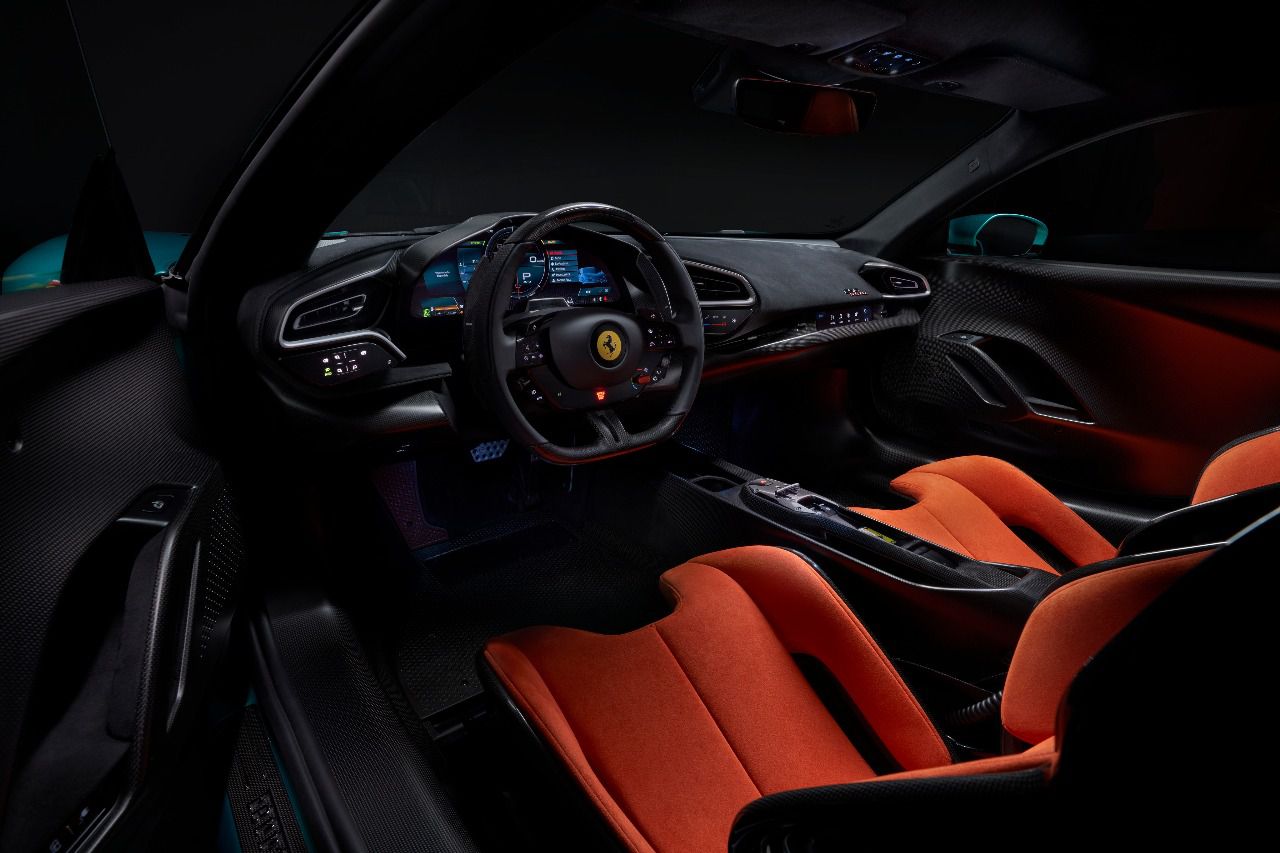 Interior del Ferrari 296 Speciale