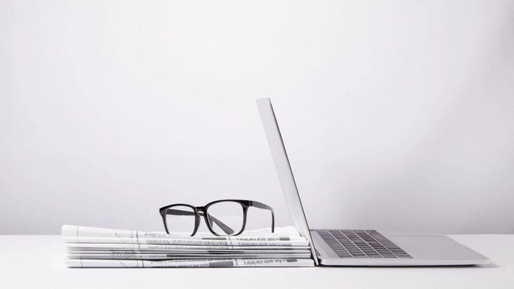 Pincharle el teléfono a un periodista es pinchar la democracia