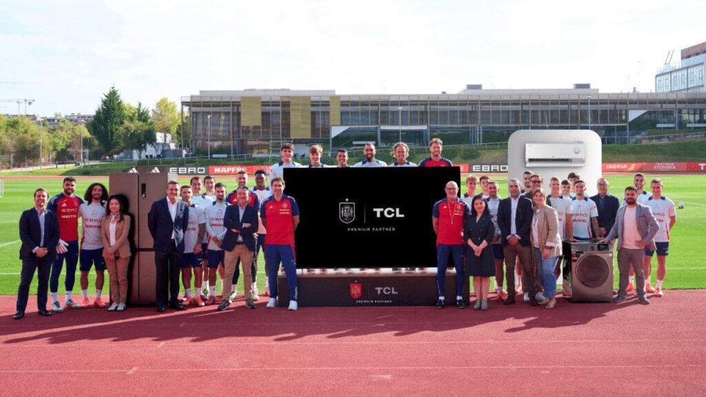 TCL amplía su patrocinio con la RFEF y refuerza su apuesta por el hogar inteligente