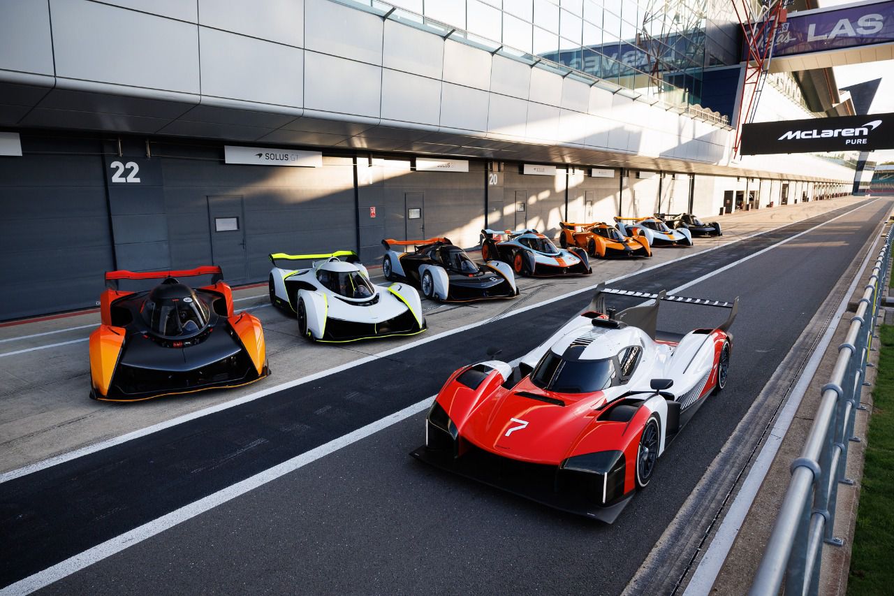 Display de los McLaren Solus GT junto con el Project: Endurance