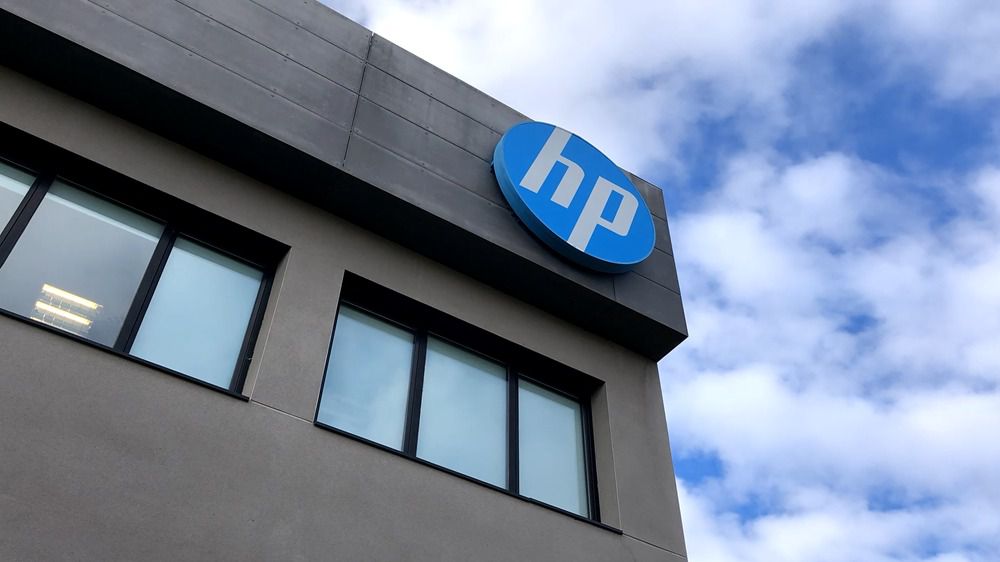 HP desarrolla en España un sistema con IA para acelerar la producción de medicamentos