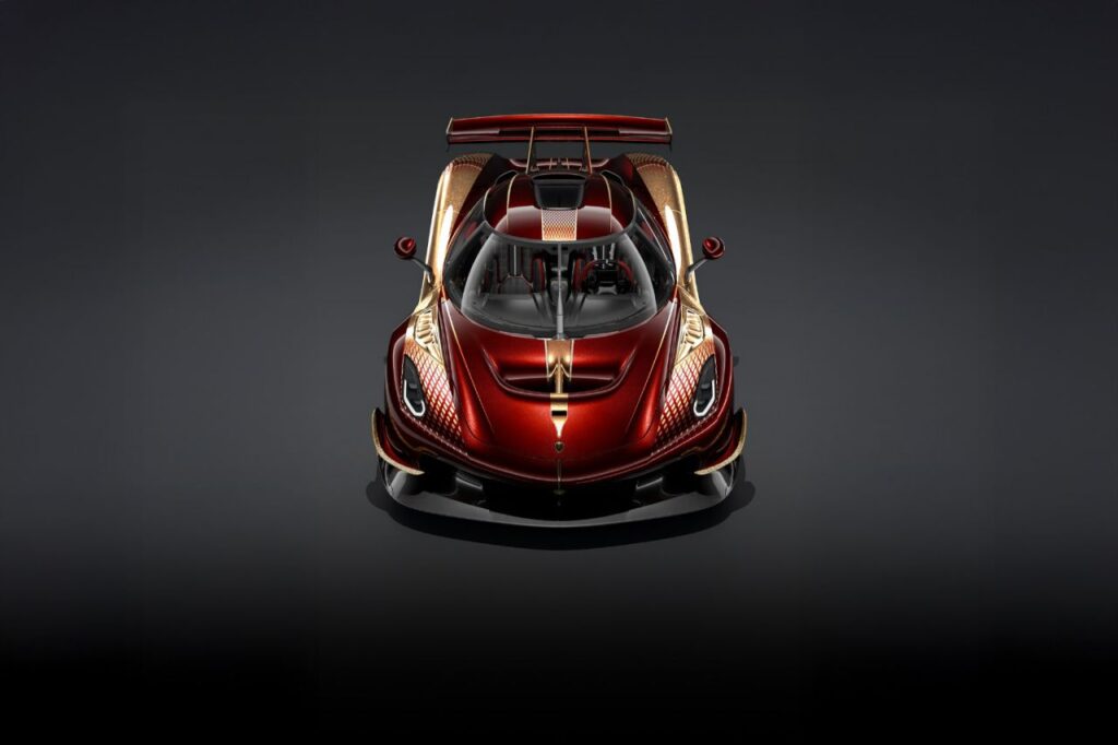 La primera especificación del Koenigsegg Sadair Spear usa Oro